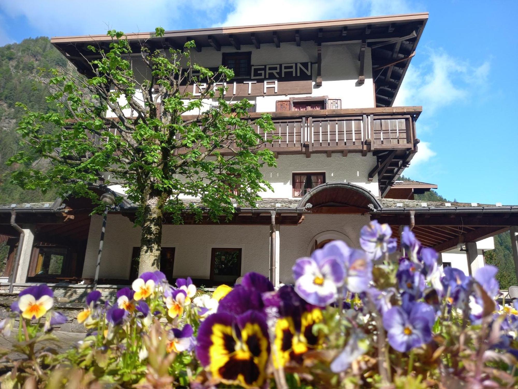 Albergo La Gran Baita Fraccia Exterior foto